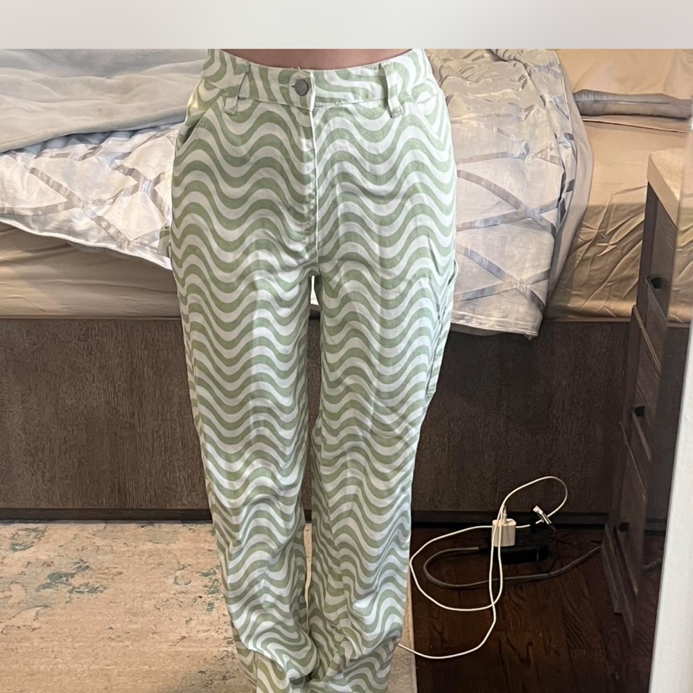 PacSun Green Wave Pattern Boyfriend Jeans